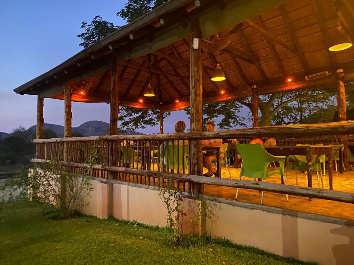 Rio Vista Lodge Malalane Eksteriør billede